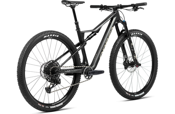 2024 ORBEA OIZ M10 - Carbon OMR - Shimano XT M8100 (R238) XC MTB