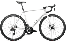  2026 ORBEA ORCA M20iTEAM - OMR Carbon - Shimano Ultegra Di2 (T110) Road Bike
